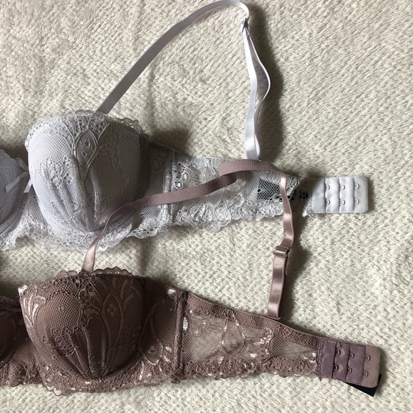 Bundle of 2 bras NWT strapless adjustable - Picture 3 of 6